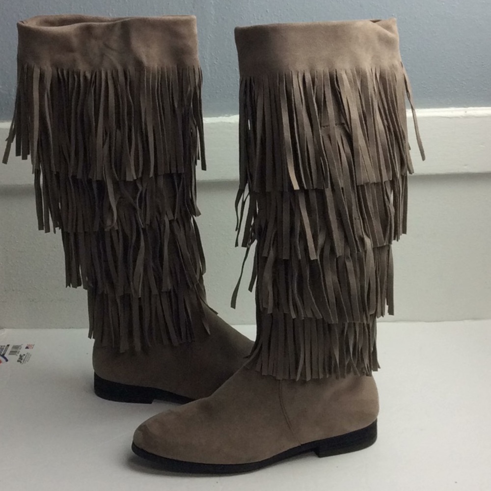 Akira Ladies Brown Suede Fringe Calf Boot Sz US 7 - Picture 2 of 8